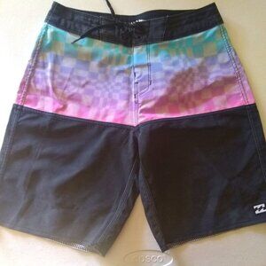 Billabong Mens Boys Board Surf Swim Shorts ~ 24" Waist ~ Worn Once!